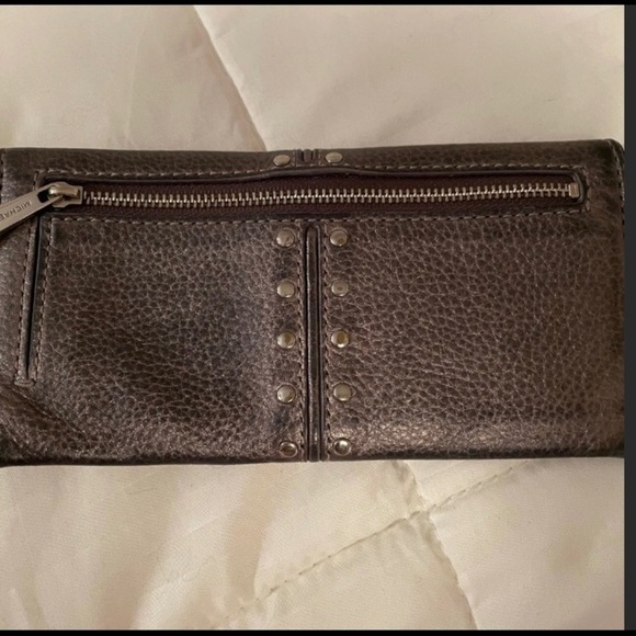 MICHEAL KORS Pewter/Silver thin Wallet loved lots of life left , can fit Phone - Picture 3 of 4